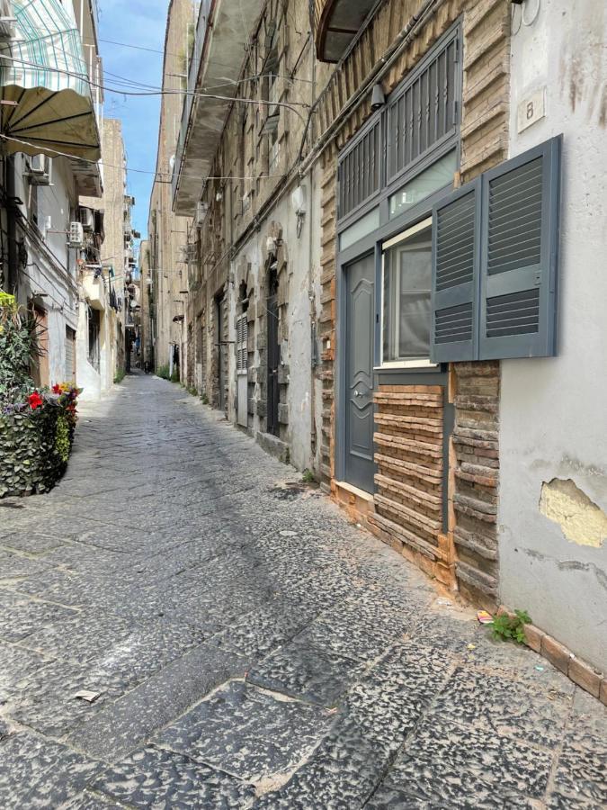 Il Decumano Superiore Napoli Bagian luar foto